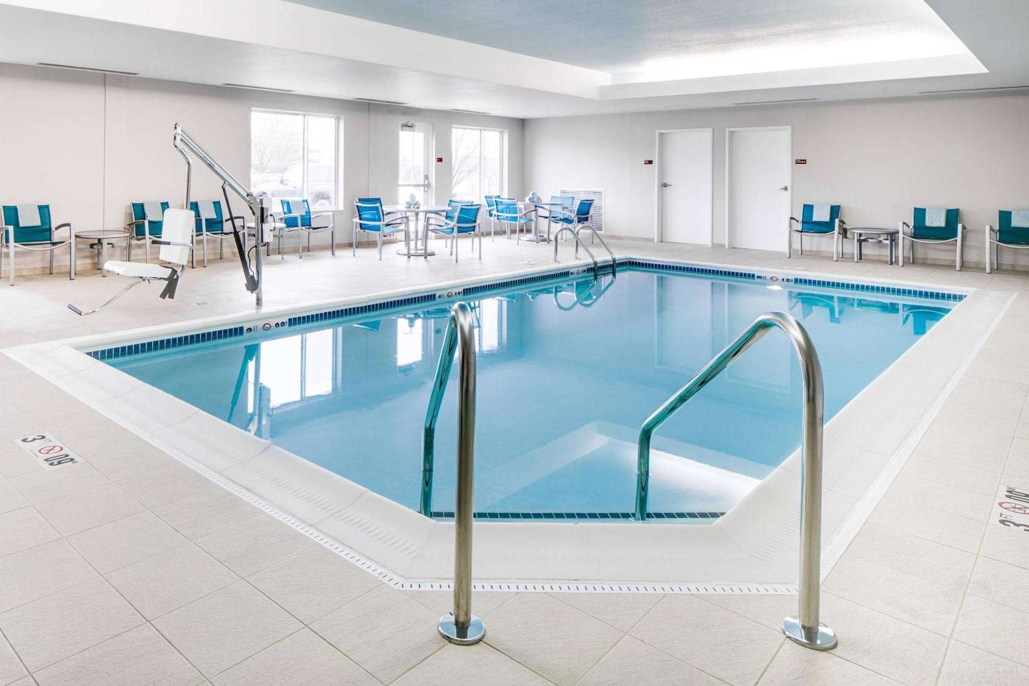 Towneplace Suites By Marriott Kansas City Airport Exteriér fotografie