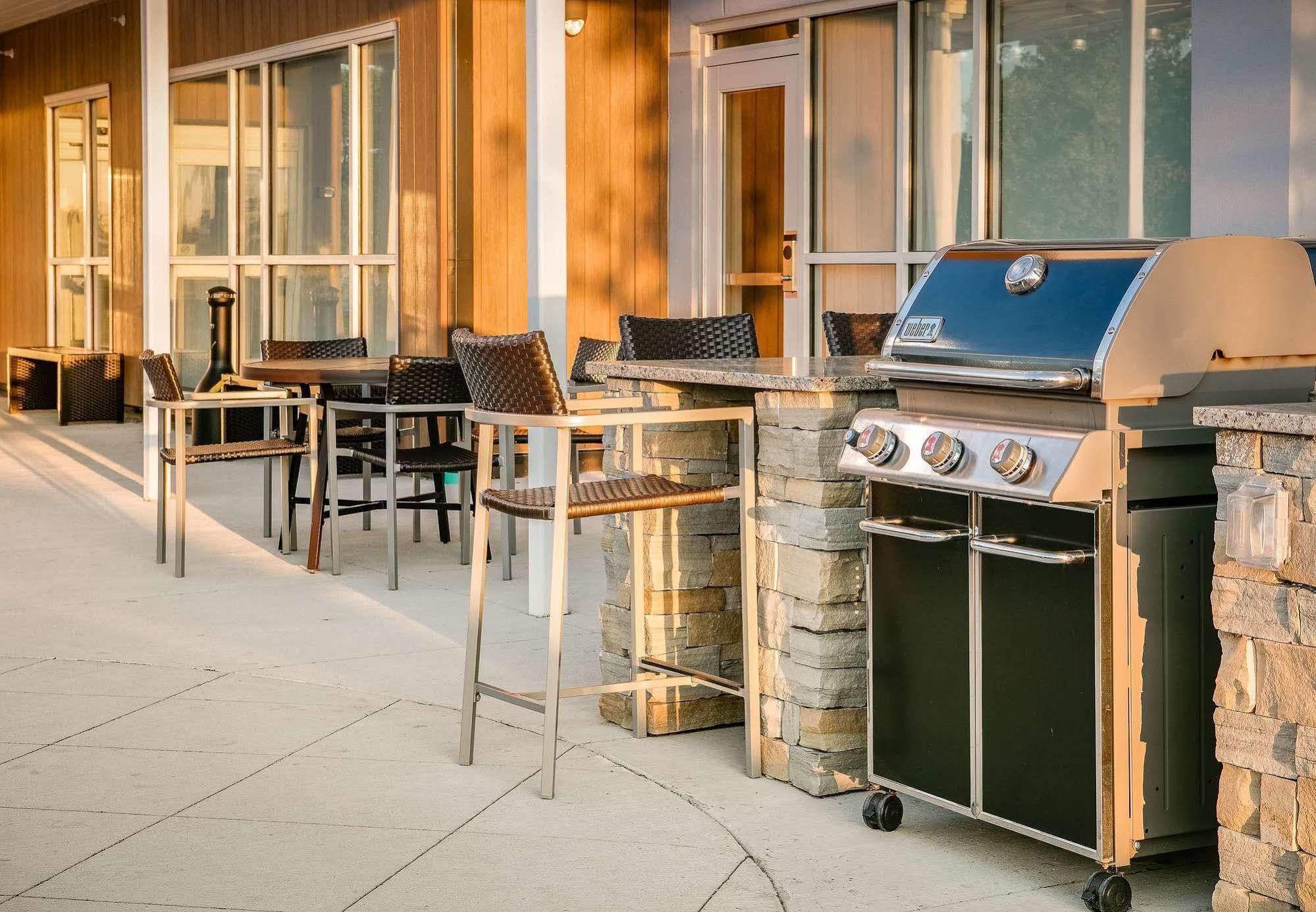 Towneplace Suites By Marriott Kansas City Airport Exteriér fotografie